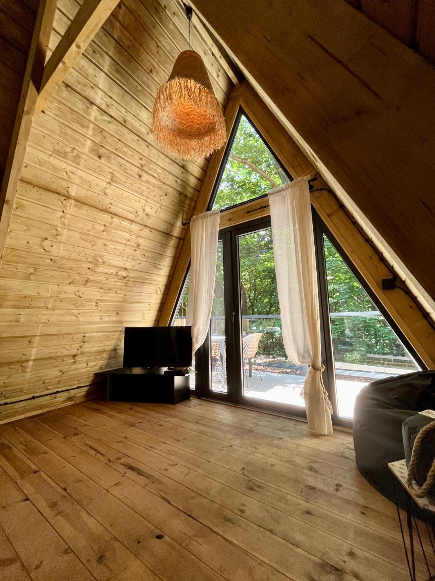 Metropolis Campglamping Hotel Sopot Buitenkant foto