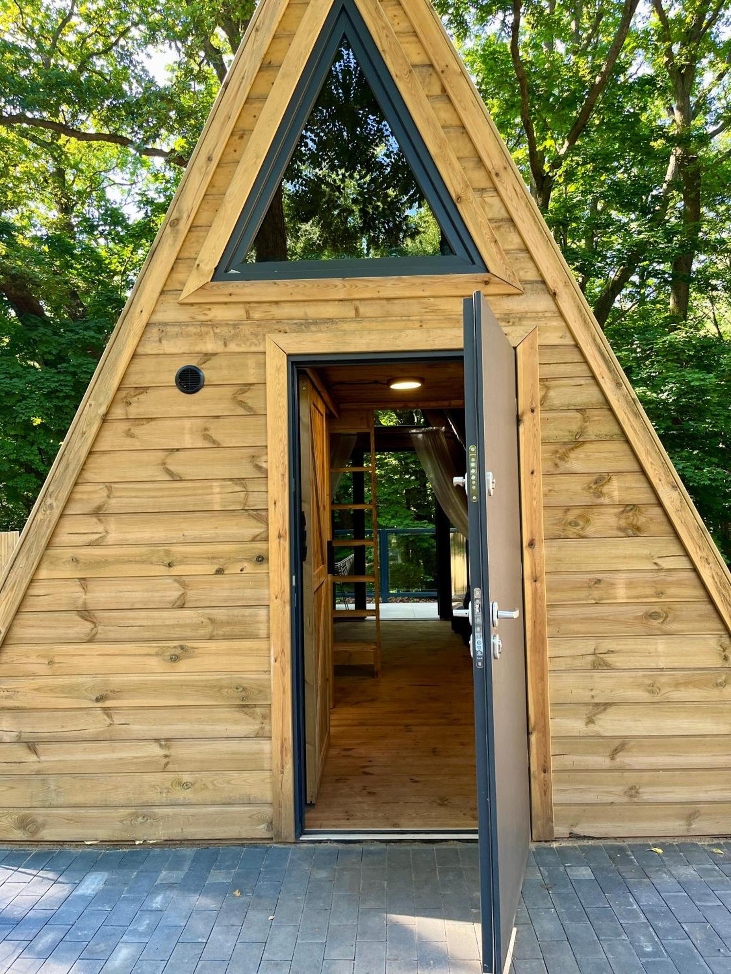 Metropolis Campglamping Hotel Sopot Buitenkant foto